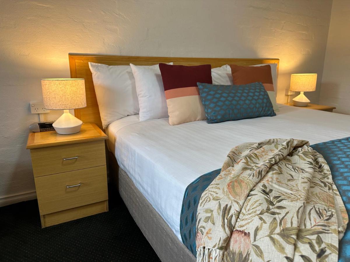 Grand Country Lodge Motel Міттаґонґ Екстер'єр фото