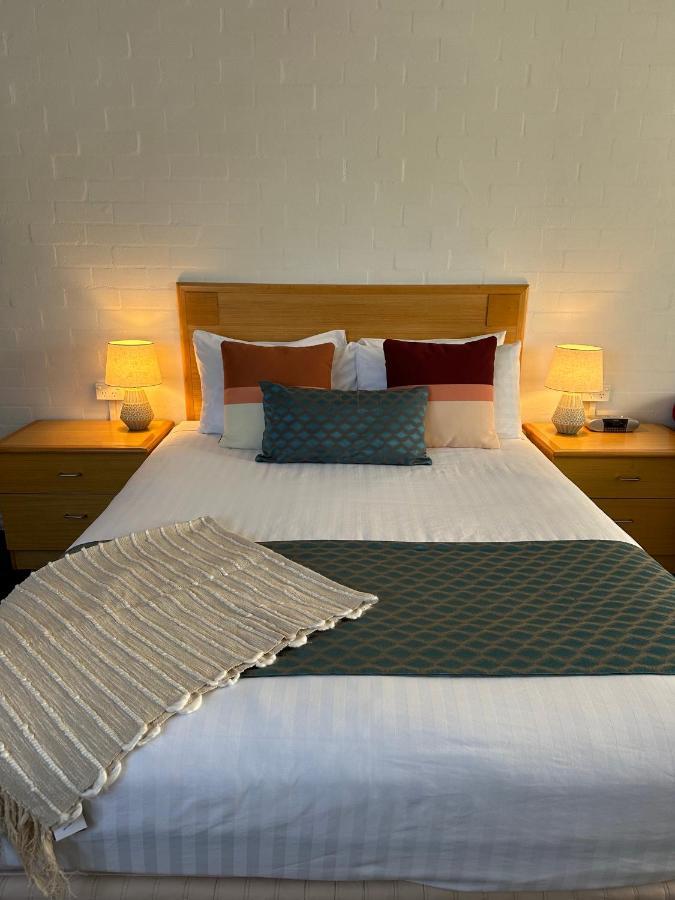 Grand Country Lodge Motel Міттаґонґ Екстер'єр фото